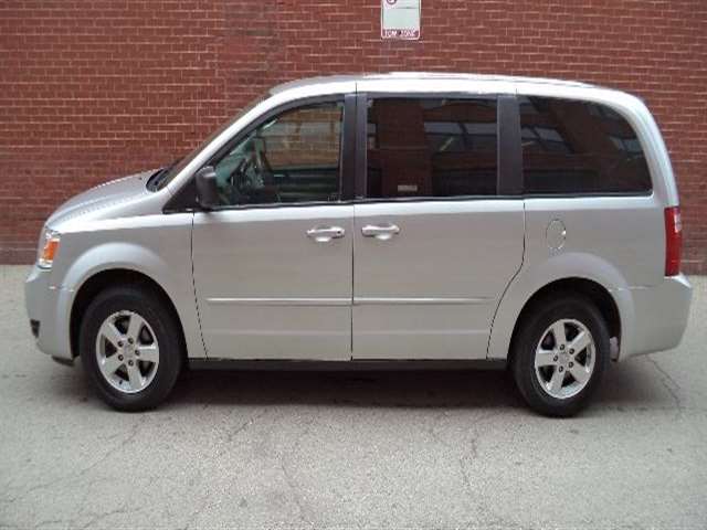 2010 Dodge Grand Caravan SE 4dr Mini-Van